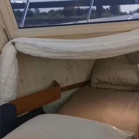 Sleeping On The Gilgaboat! *