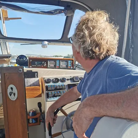 Sleeping On The Gilgaboat! Botel Nakskov