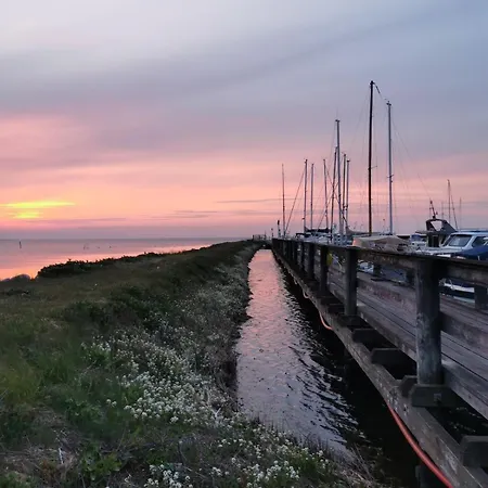 Sleeping On The Gilgaboat! Πλωτό κατάλυμα